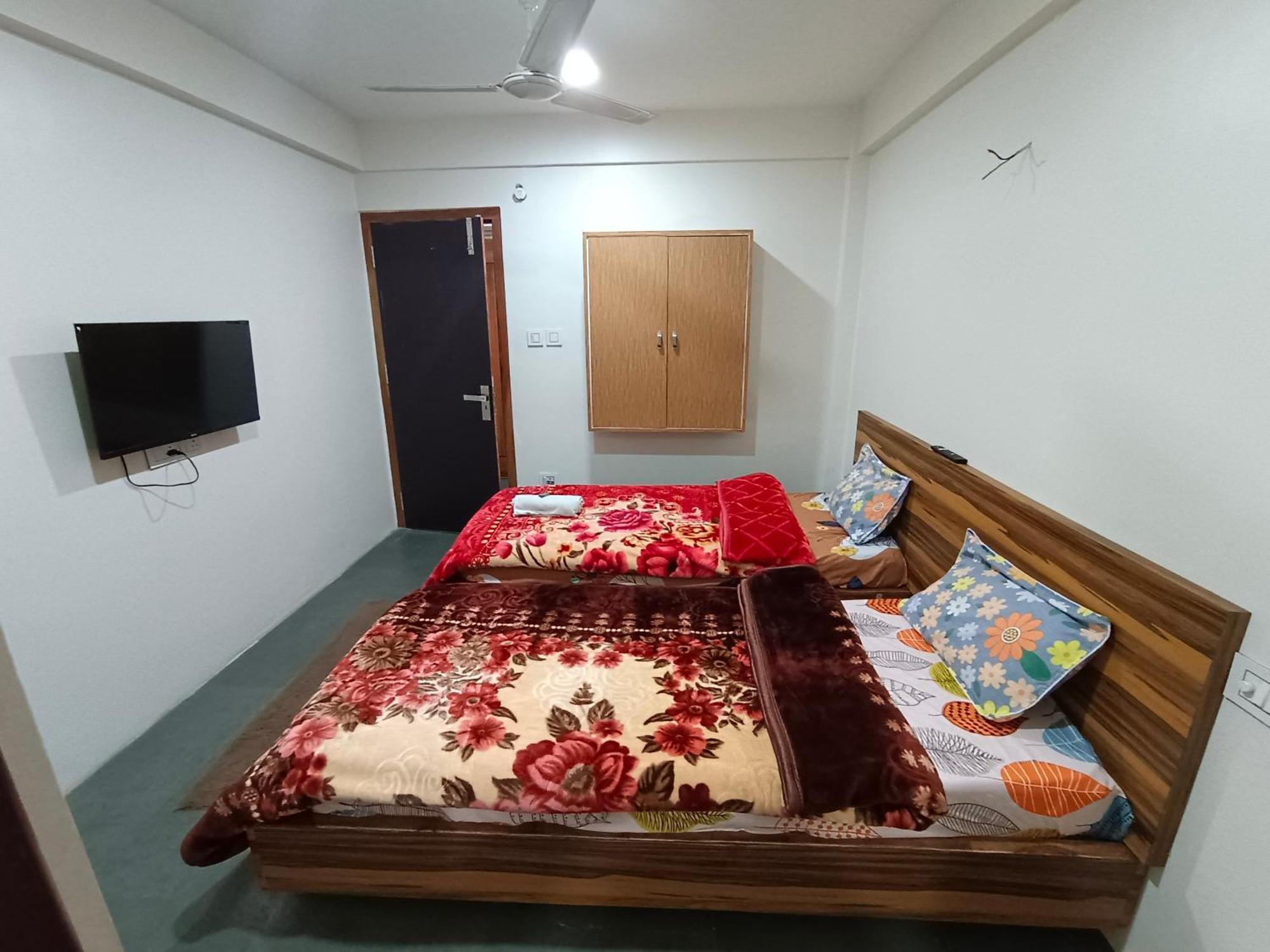 Shillong Perk Guest House Esterno foto