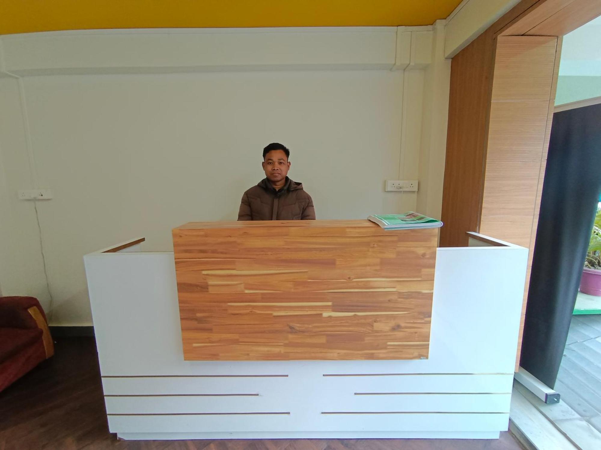 Shillong Perk Guest House Esterno foto